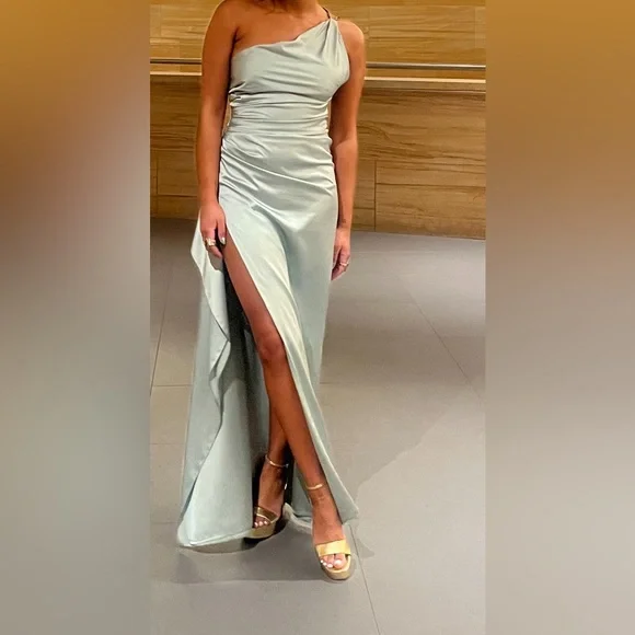 BabyBoo Dress - Picture 3 of 4